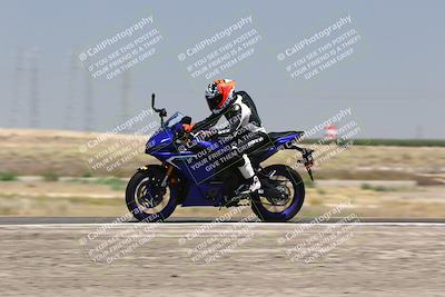 media/Aug-03-2025-TrackDaz (Sun) [[bf4a71acf9]]/C Group/1240pm (Wheelie Bump)/